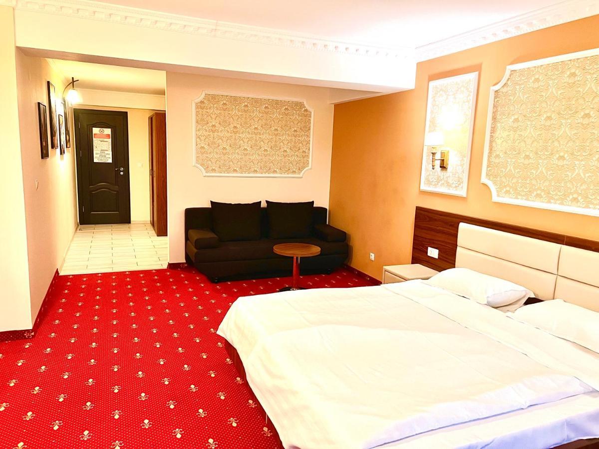 Hotel Complex Azar Gałacz Zewnętrze zdjęcie