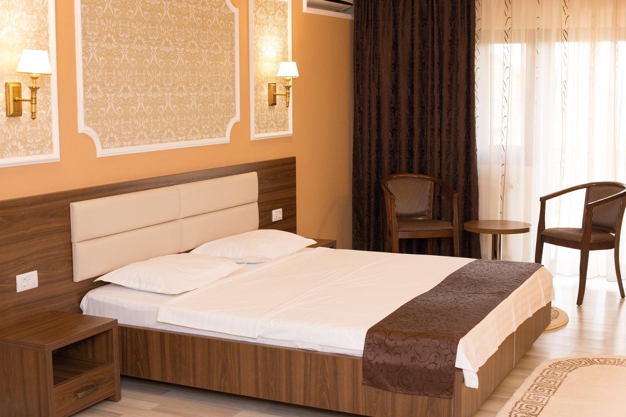 Hotel Complex Azar Gałacz Zewnętrze zdjęcie