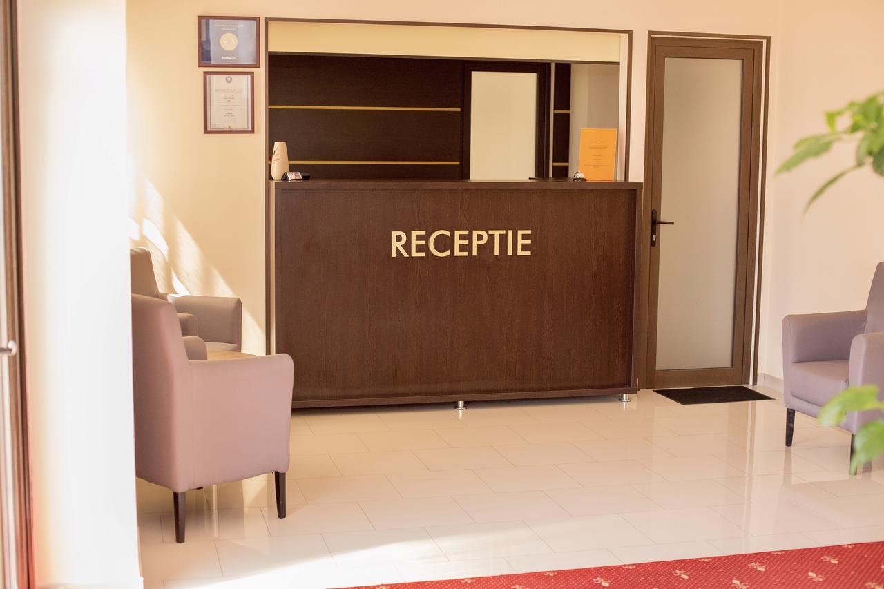 Hotel Complex Azar Gałacz Zewnętrze zdjęcie